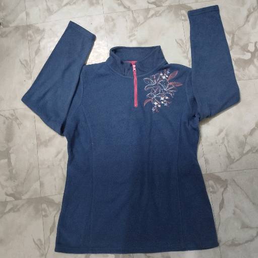 Woman's Half-Zip Fleece Top