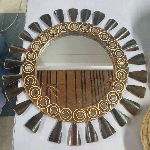 Round Mirror - 50 piece
