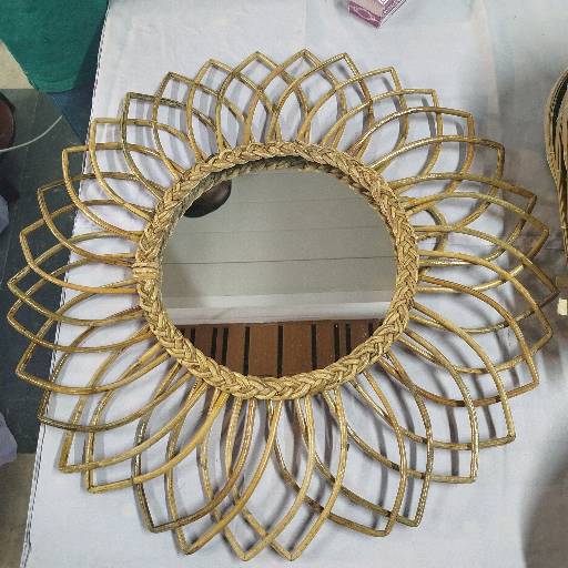 বেতের তৈরি- Round Mirror