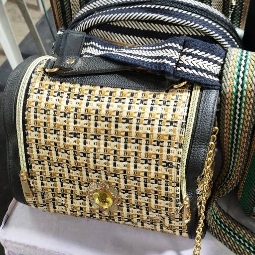 Stylish Handmade Jute Ladies Bag Medium Size