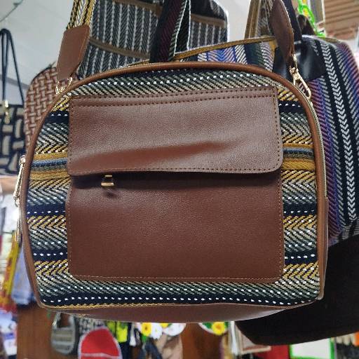 Ladies Bag Jute Crafted