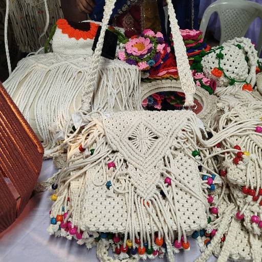 Ladies Hand bag