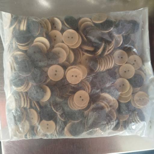 Natural Horn Button 1 GG (1078)