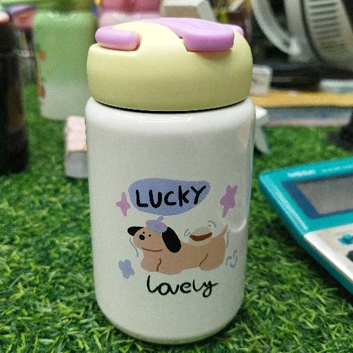 360 ML stainless steel double layer thermal water bottle.