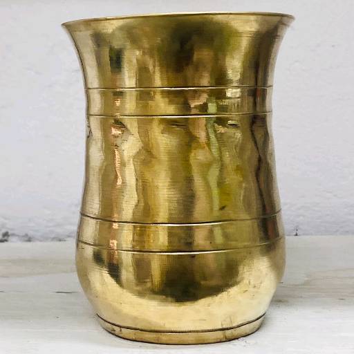 কাসার মগ