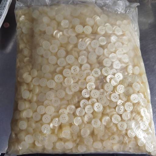 Pearl Button 20 Line