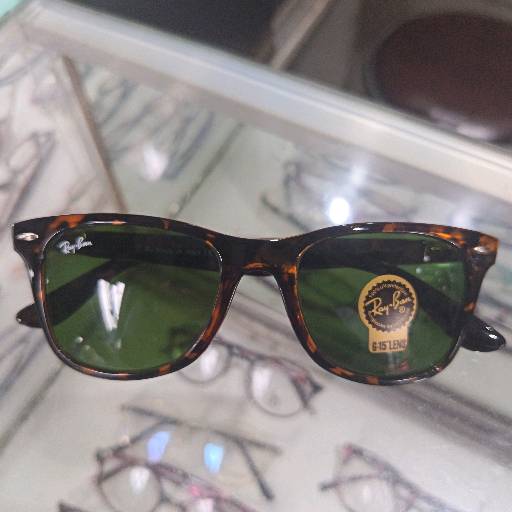 Ray.Ban sunglass